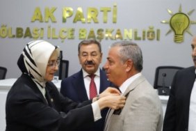 6-CHP039li-meclis-uyesi-AK-Parti039ye-katildi-featured