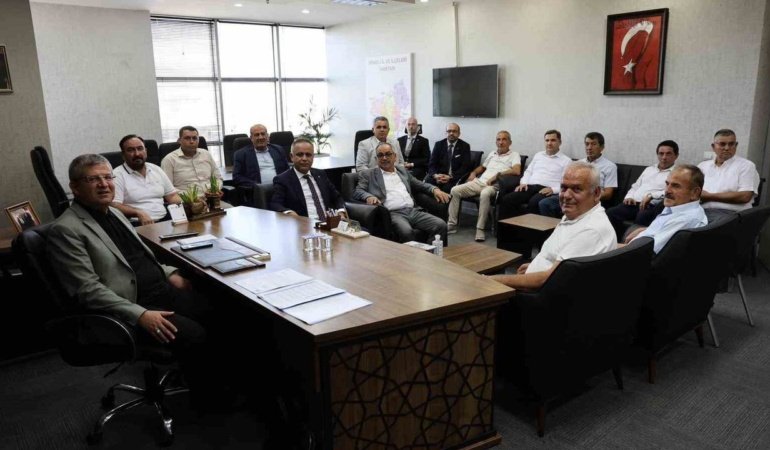 Başkan Subaşıoğlu: Denizli esnafının her zaman yanındayız