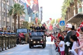 Denizli039de-30-Agustos-Zafer-Bayrami-coskusu-featured