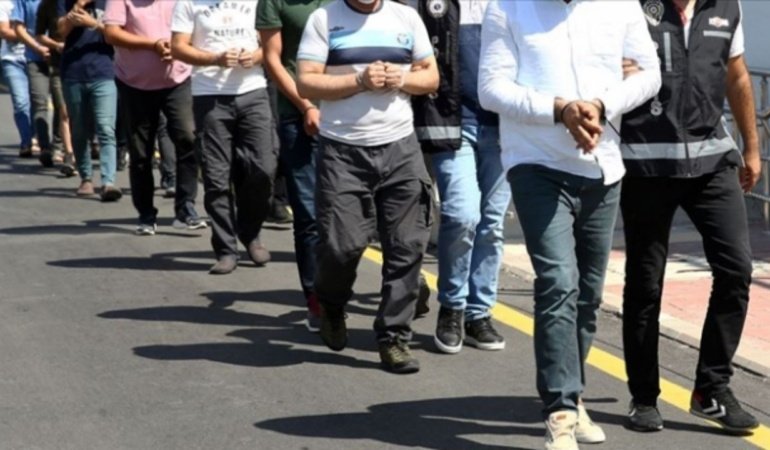 Elektronik para üzerinden milyarlık vurgun: 11 ilde yasa dışı bahis operasyonu
