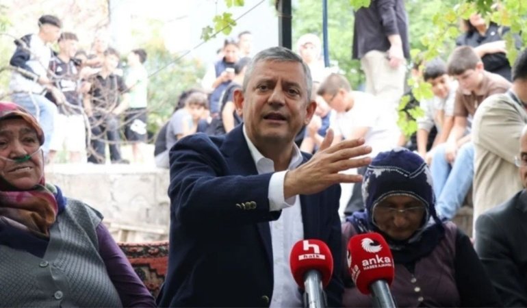 Özgür Özel: Yeni Parti şehirlerle kavga etmez