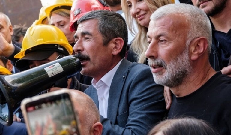 Tutuklu Başkan Gökay Çakır'dan cezaevinden mektup: Haklarınızı kimseye yedirmeyin