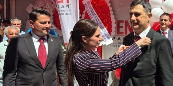 YENI-Parti039ye-katilan-Ortaca-Belediye-Baskani-Evren-Tezcan039dan-quotiktidarquot-mesaji-featured