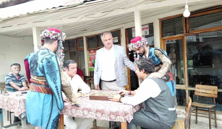 Başkan Pütün, Beyağaç’ın tanıtımı için oyunculuğa soyundu
