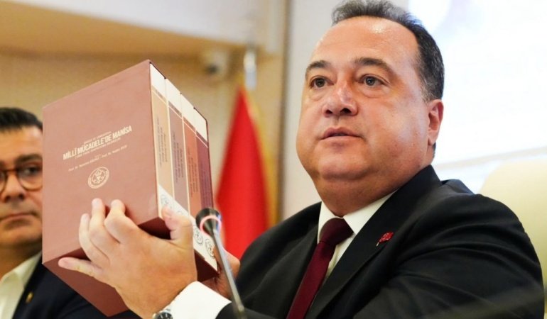 Besim Dutlulu, Manisa'ya yapılan yatırımları açıkladı