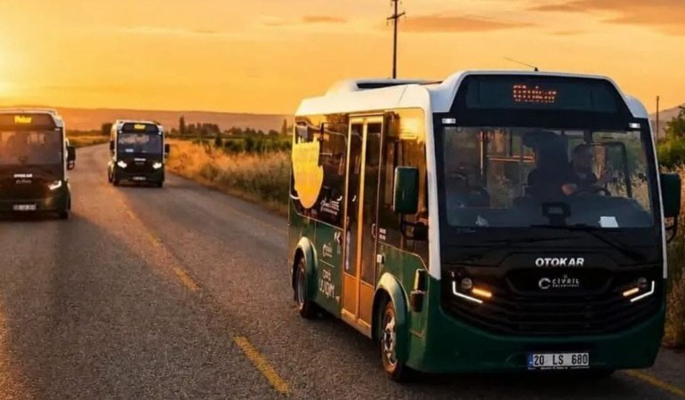 Çivril’de yıllardır beklenen şehir içi ulaşım hizmeti başladı