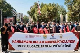 Denizlide-Gaziler-quotKahramanlarla-Kardeslik-Yolundaquot-yuruyusu-gerceklestirdi-featured