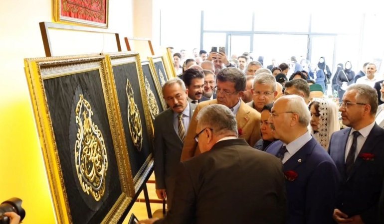 Denizli’de “Mukaddes Emanetler Sergisi” açıldı