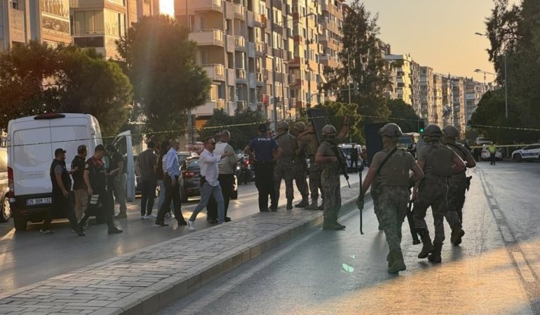 İzmir'de banka çalışanlarını rehin alan şüpheli tutuklandı