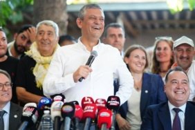 Ozgur-Ozel-Ciftcimizin-sesi-olmaya-devam-edecegiz-featured