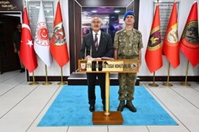 Vali-Kosgerden-11.-Komando-Tugayina-ziyaret-featured