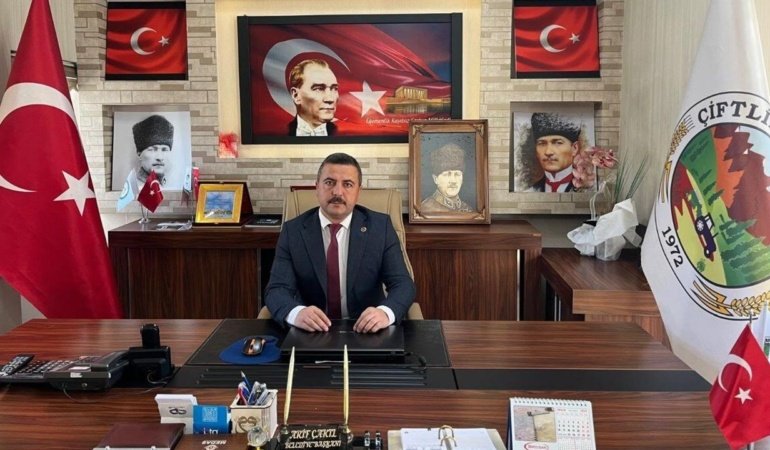 CHP'li bir belediye başkanı daha istifa etti! “Önceliğimiz makamlar, koltuklar, siyasi hesaplar değil”