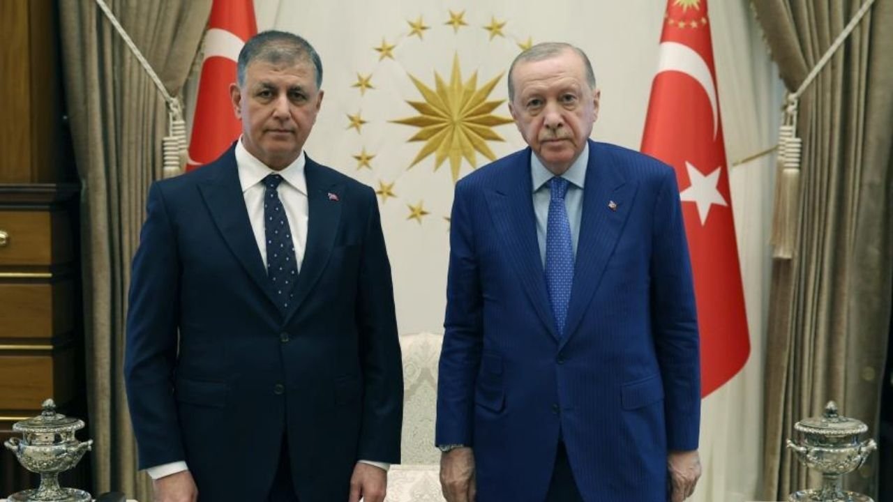 Izmirde-12-milyon-yurttasin-oyu-ile-CHPden-secilmisti-Cemil-Tugaya-‘AK-Parti-tepkisi-Omurgasizliktir-featured