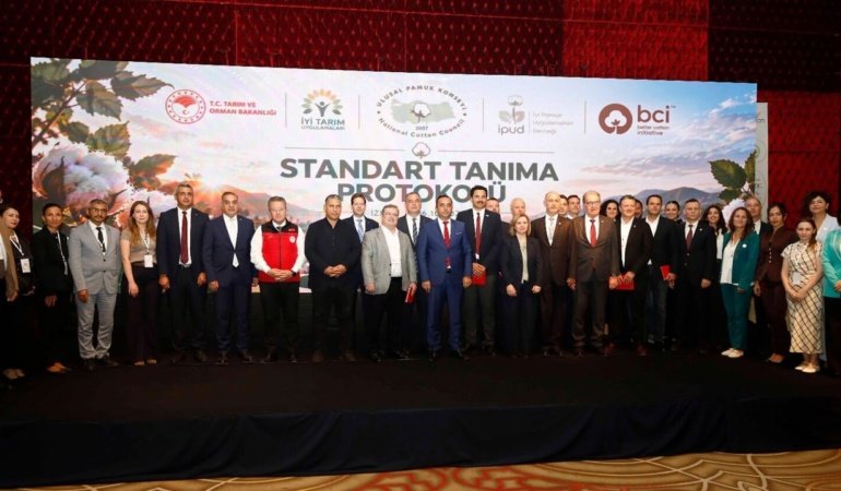 İzmir’de Türkiye Pamuk Zirvesi: Türk Pamuğu için önemli adım
