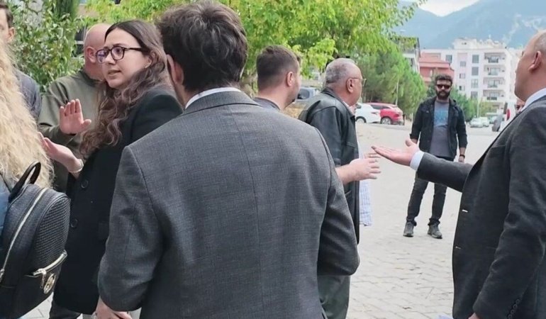 Yeni Parti İlçe Başkanına site yöneticisinden gürültü tepkisi